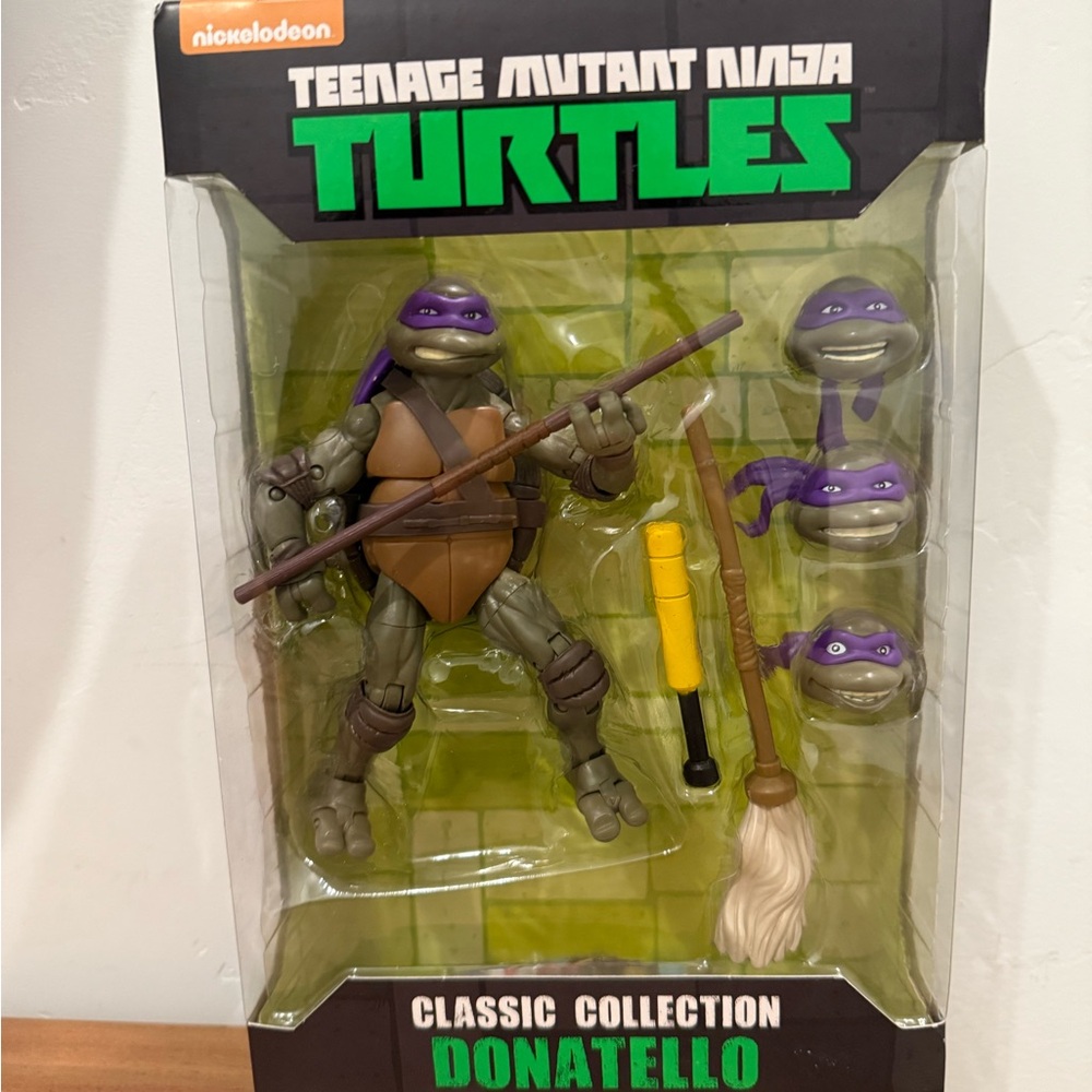 Teenage Mutant Ninja Turtles Donatello Action Figure